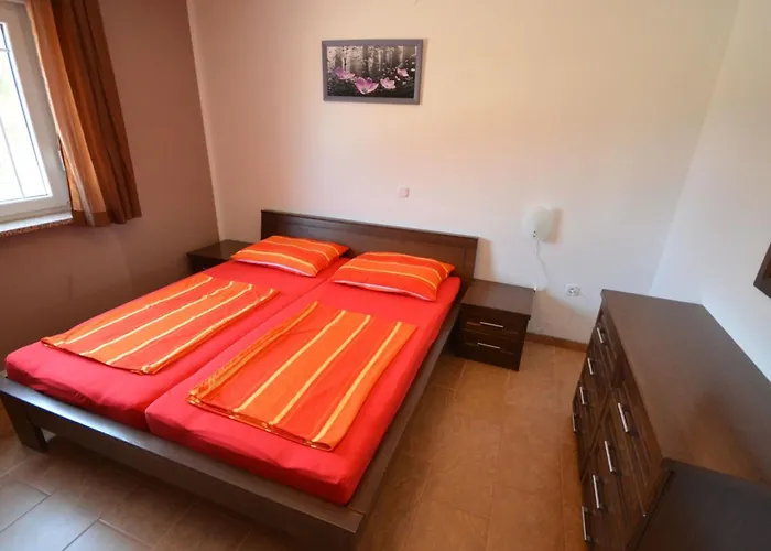 Komljen 3 By Interhome Apartman
